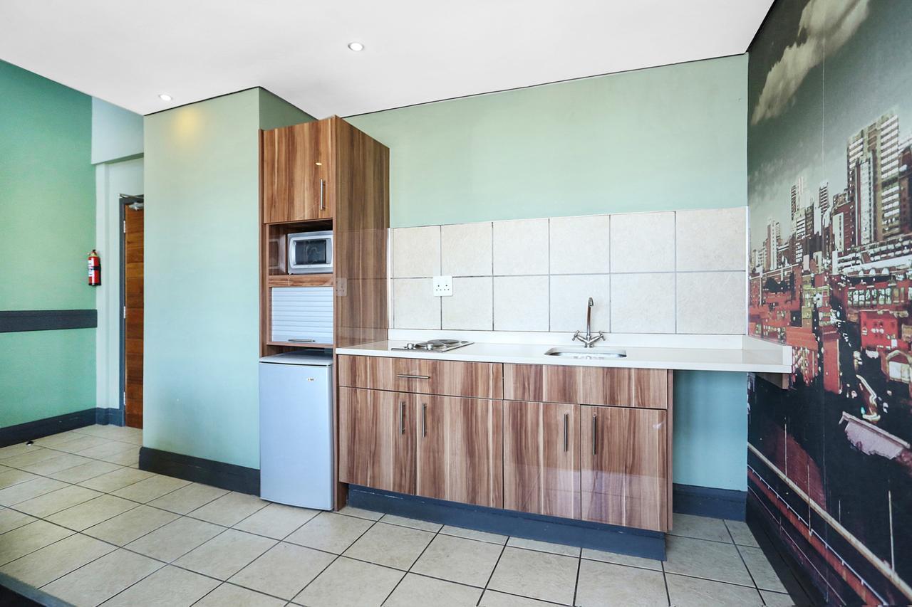Southpoint Braamfontein Apartments โจฮันเนสเบิร์ก ภายนอก รูปภาพ